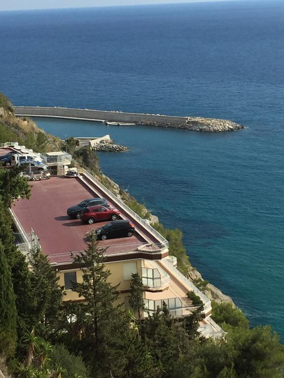 Casa Calandre Mare Lägenhet Ventimiglia Exteriör bild