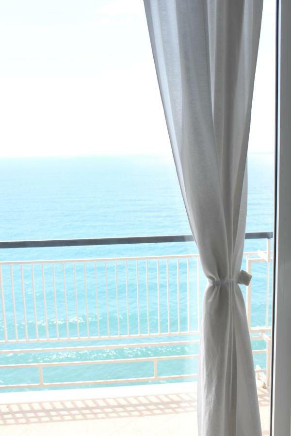 Casa Calandre Mare Lägenhet Ventimiglia Exteriör bild