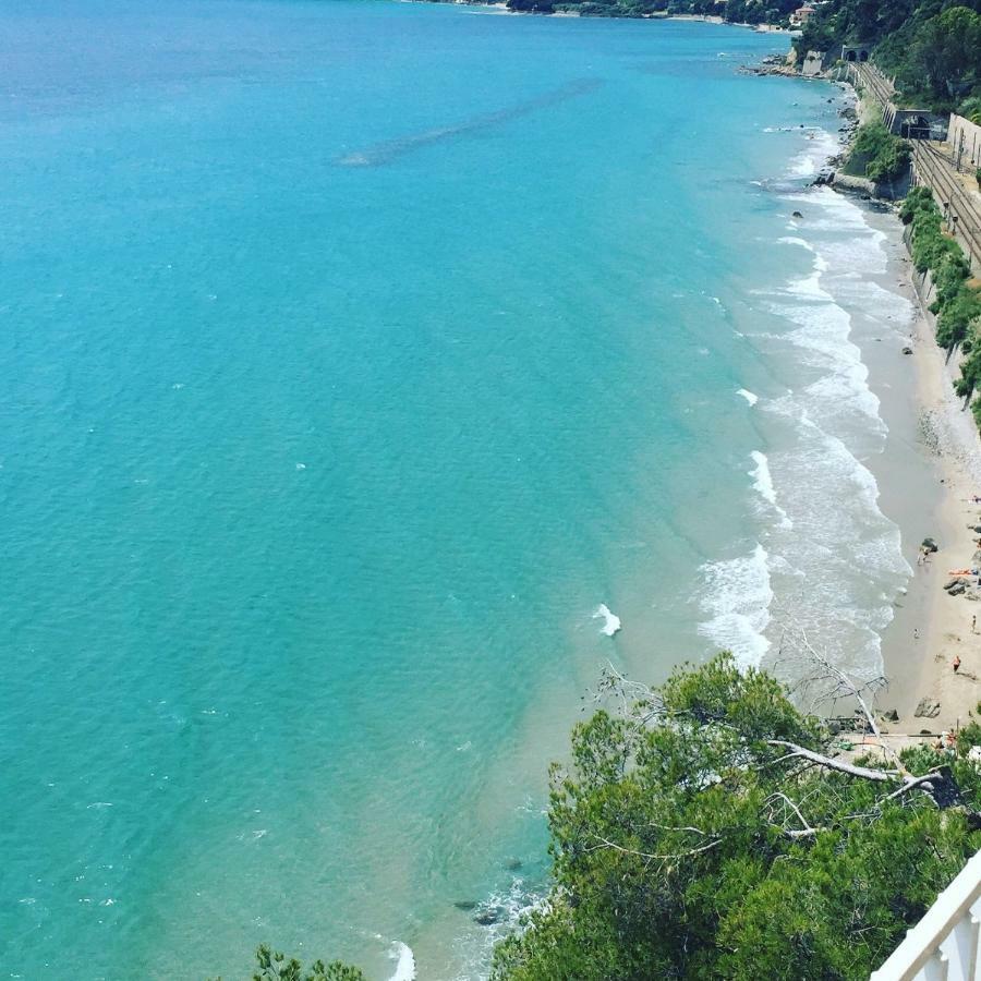 Casa Calandre Mare Lägenhet Ventimiglia Exteriör bild